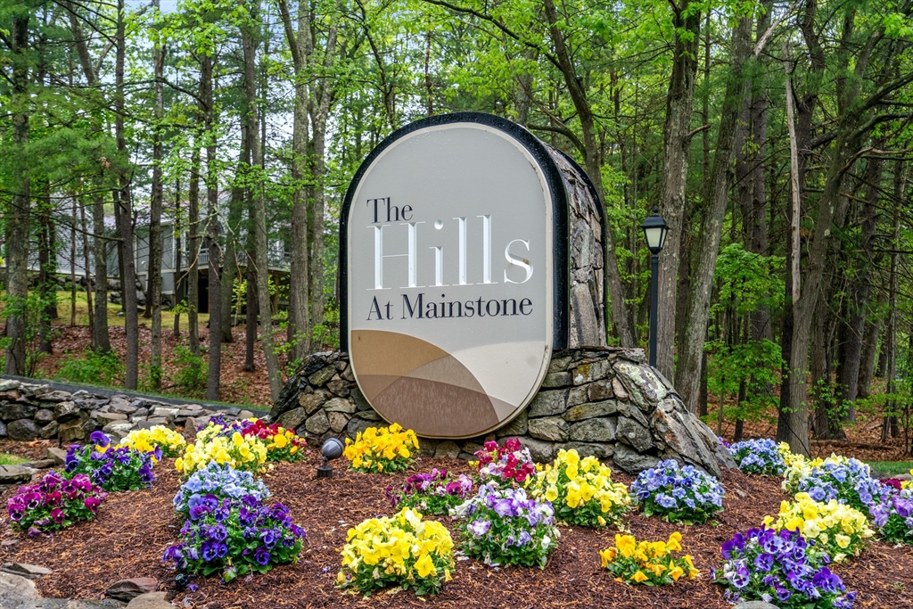 30 Cutting Cross Way, Wayland, Massachusetts, 3 Bedrooms Bedrooms, 7 Rooms Rooms,2.5 BathroomsBathrooms,Residential,For Sale,Cutting Cross Way,73489912