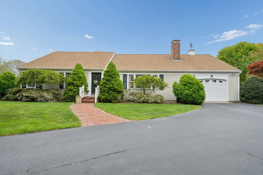 8 Viking Rock Drive, Yarmouth, Massachusetts, 2 Bedrooms Bedrooms, 7 Rooms Rooms,2 BathroomsBathrooms,Residential,For Sale,Viking Rock Drive,73522041