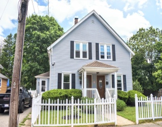 95 Temple St., Abington, Massachusetts, 3 Bedrooms Bedrooms, 6 Rooms Rooms,1 BathroomBathrooms,Residential Lease,For Rent,Temple St.,73522058