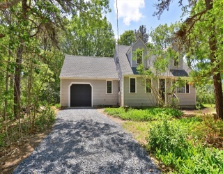 80 Runway Ln, Eastham, Massachusetts, 3 Bedrooms Bedrooms, 6 Rooms Rooms,2 BathroomsBathrooms,Residential,For Sale,Runway Ln,73522073