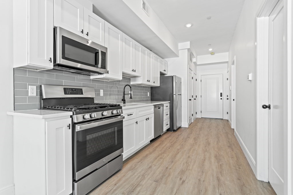 1137 Washington St, Boston, Massachusetts, 2 Bedrooms Bedrooms, 5 Rooms Rooms,1 BathroomBathrooms,Residential Lease,For Rent,Washington St,73521866