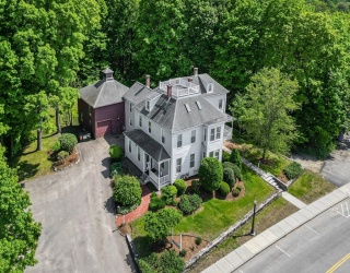 131 Elm St., Millbury, Massachusetts, 7 Bedrooms Bedrooms, 18 Rooms Rooms,5 BathroomsBathrooms,Residential Income,For Sale,Elm St.,73521867