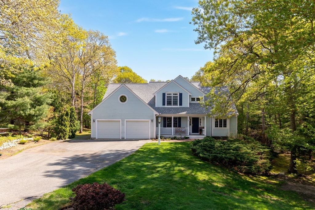 5 Summerwind Ln, Falmouth, Massachusetts, 4 Bedrooms Bedrooms, 10 Rooms Rooms,2.5 BathroomsBathrooms,Residential,For Sale,Summerwind Ln,73521884