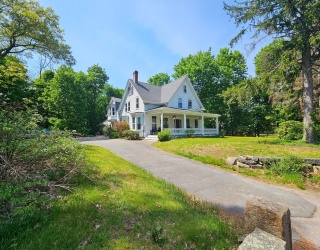 144 East Street, Sharon, Massachusetts, 6 Bedrooms Bedrooms, 12 Rooms Rooms,3.5 BathroomsBathrooms,Residential Lease,For Rent,East Street,73522094