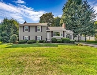 27 Westboro Rd, Marlborough, Massachusetts, 3 Bedrooms Bedrooms, 5 Rooms Rooms,1 BathroomBathrooms,Residential Lease,For Rent,Westboro Rd,73521995