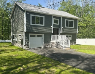102 Wells Road, Becket, Massachusetts, 3 Bedrooms Bedrooms, 5 Rooms Rooms,2 BathroomsBathrooms,Residential,For Sale,Wells Road,73522105