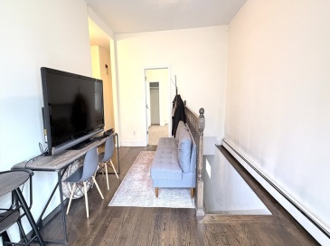11 Seckel St, Cambridge, Massachusetts, 3 Bedrooms Bedrooms, 6 Rooms Rooms,2 BathroomsBathrooms,Residential Lease,For Rent,Seckel St,73522111