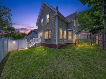 17 Forest Ave, Plymouth, Massachusetts, 3 Bedrooms Bedrooms, 6 Rooms Rooms,1.5 BathroomsBathrooms,Residential,For Sale,Forest Ave,73522160 17 Forest Ave, Plymouth, Massachusetts, 3 Bedrooms Bedrooms, 6 Rooms Rooms,1.5 BathroomsBathrooms,Residential,For Sale,Forest Ave,73522160