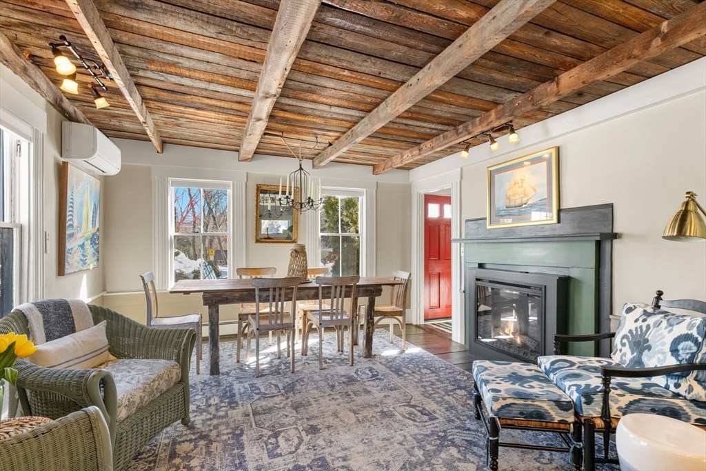 52 Creek Road, Provincetown, Massachusetts, 2 Bedrooms Bedrooms, 5 Rooms Rooms,2 BathroomsBathrooms,Residential,For Sale,Creek Road,73500787