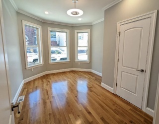 196 Falcon, Boston, Massachusetts, 3 Bedrooms Bedrooms, 5 Rooms Rooms,1 BathroomBathrooms,Residential Lease,For Rent,Falcon,73522327