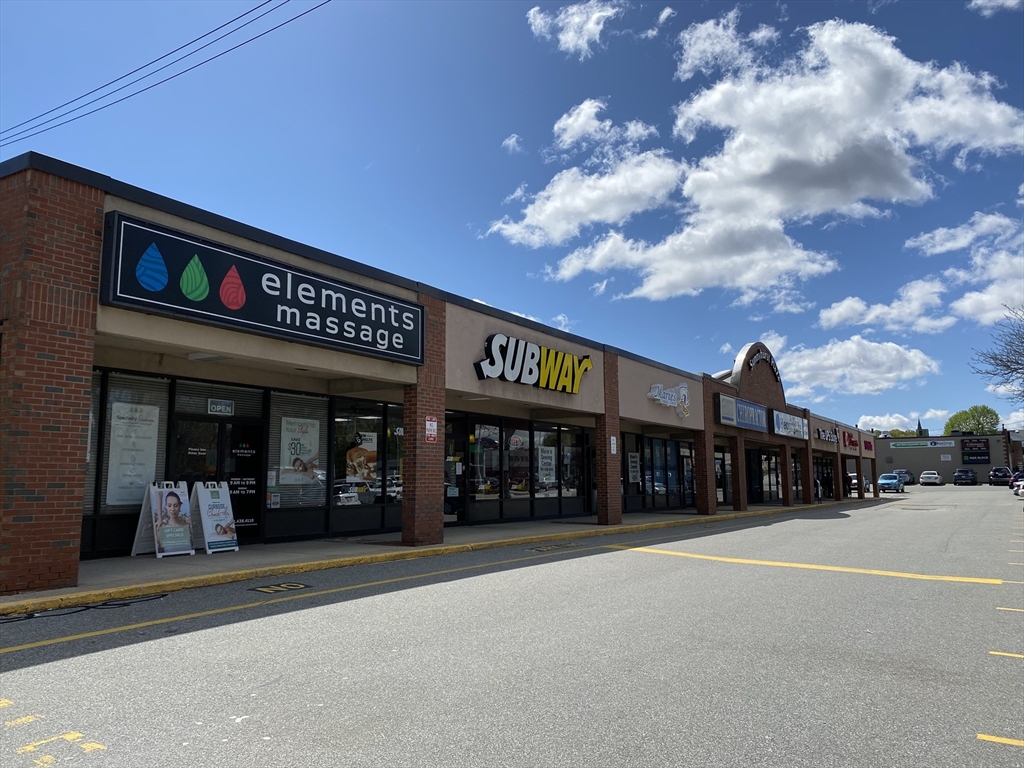 200 Main St, Stoneham, Massachusetts, ,Commercial Sale,For Sale,Main St,73522356