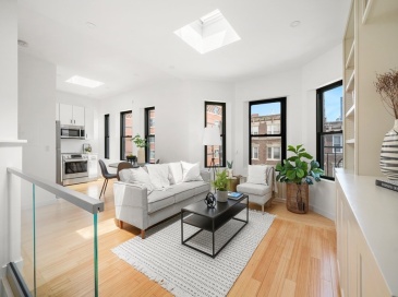 107 Jersey, Boston, Massachusetts, 2 Bedrooms Bedrooms, 5 Rooms Rooms,2 BathroomsBathrooms,Residential,For Sale,Jersey,73522390 107 Jersey, Boston, Massachusetts, 2 Bedrooms Bedrooms, 5 Rooms Rooms,2 BathroomsBathrooms,Residential,For Sale,Jersey,73522390