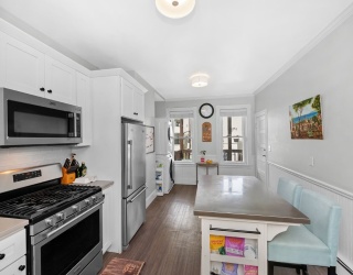 356 Princeton Street, Boston, Massachusetts, 2 Bedrooms Bedrooms, 5 Rooms Rooms,1 BathroomBathrooms,Residential Lease,For Rent,Princeton Street,73522226