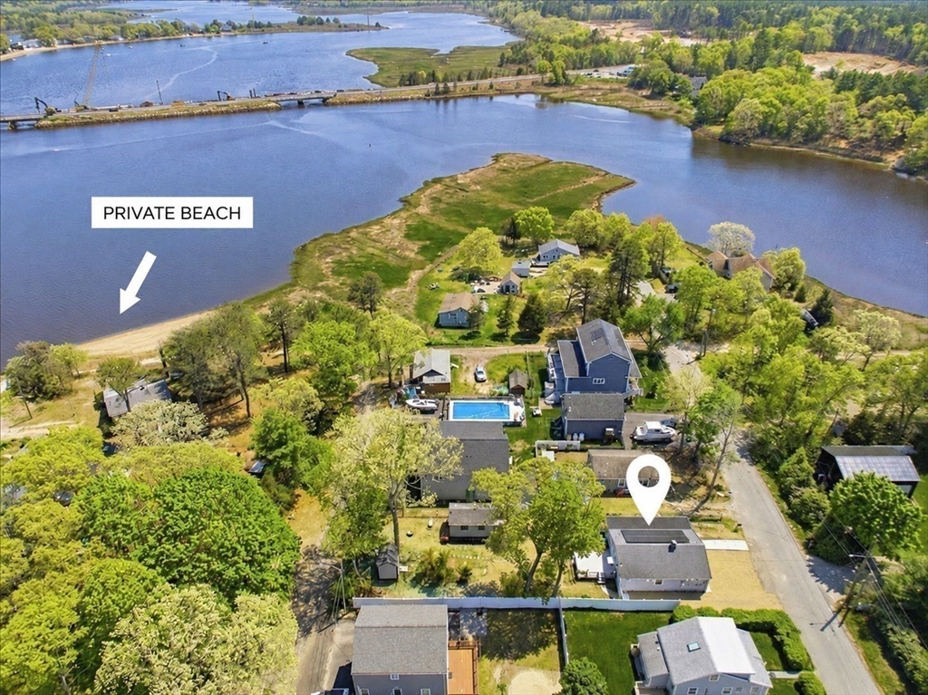 64 Rosepoint Ave, Wareham, Massachusetts, 3 Bedrooms Bedrooms, 7 Rooms Rooms,1 BathroomBathrooms,Residential,For Sale,Rosepoint Ave,73522255