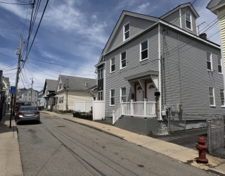 26 Abbott, Lowell, Massachusetts, 3 Bedrooms Bedrooms, 4 Rooms Rooms,1 BathroomBathrooms,Residential Lease,For Rent,Abbott,73522426