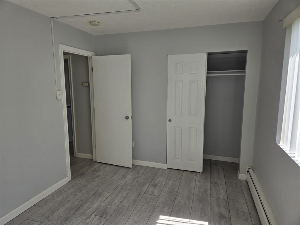 270 East Haverhill, Lawrence, Massachusetts, 2 Bedrooms Bedrooms, 4 Rooms Rooms,1 BathroomBathrooms,Residential Lease,For Rent,East Haverhill,73522433