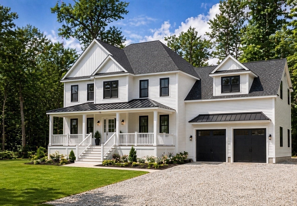 32 Mendon St, Upton, Massachusetts, 4 Bedrooms Bedrooms, 10 Rooms Rooms,2.5 BathroomsBathrooms,Residential,For Sale,Mendon St,73522448