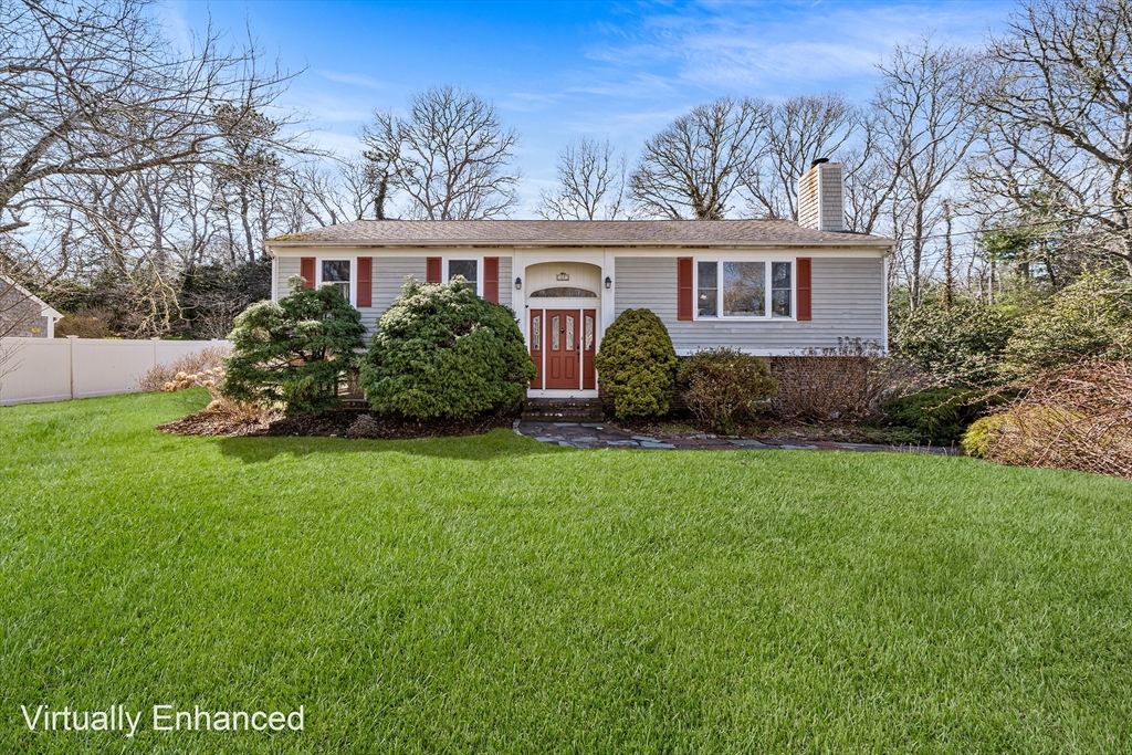 15 Pine Valley Rd, Barnstable, Massachusetts, 3 Bedrooms Bedrooms, 6 Rooms Rooms,2.5 BathroomsBathrooms,Residential,For Sale,Pine Valley Rd,73502200