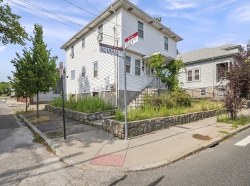 466 Admiral St, Providence, Rhode Island, 4 Bedrooms Bedrooms, 8 Rooms Rooms,3 BathroomsBathrooms,Residential Income,For Sale,Admiral St,73489857