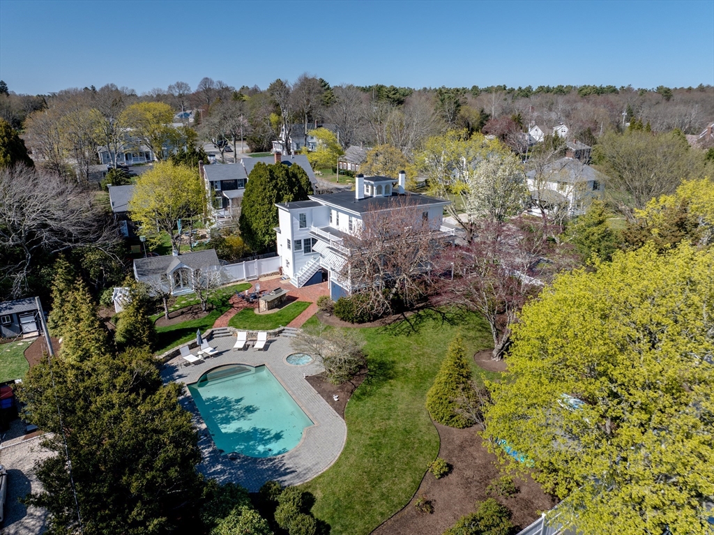 35 North St, Mattapoisett, Massachusetts, 4 Bedrooms Bedrooms, 11 Rooms Rooms,5 BathroomsBathrooms,Residential,For Sale,North St,73437741