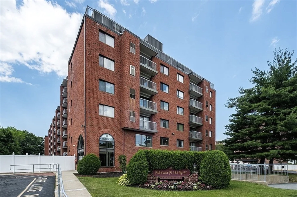 8 9th, Medford, Massachusetts, 2 Bedrooms Bedrooms, 4 Rooms Rooms,2 BathroomsBathrooms,Residential Lease,For Rent,9th,73522480