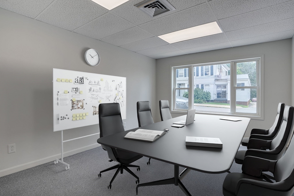 38 Market Street, Amesbury, Massachusetts, ,Commercial Lease,For Rent,Market Street,73522587