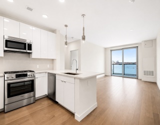 45 Lewis St., Boston, Massachusetts, 2 Bedrooms Bedrooms, 5 Rooms Rooms,2 BathroomsBathrooms,Residential Lease,For Rent,Lewis St.,73522646