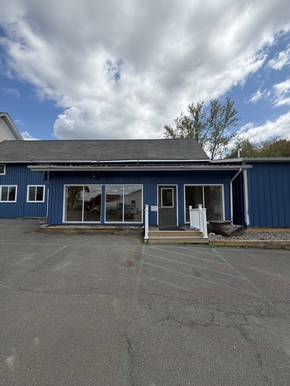 526 College Hwy, Southwick, Massachusetts, ,Commercial Lease,For Rent,College Hwy,73522643