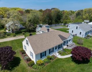 111 Lewis Rd, Yarmouth, Massachusetts, 3 Bedrooms Bedrooms, 9 Rooms Rooms,2 BathroomsBathrooms,Residential,For Sale,Lewis Rd,73522656