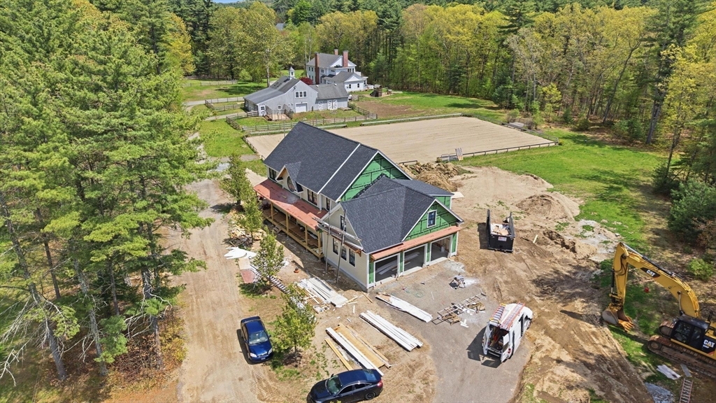 28 Deer Run Road, Boxford, Massachusetts, 4 Bedrooms Bedrooms, 10 Rooms Rooms,2.5 BathroomsBathrooms,Residential,For Sale,Deer Run Road,73522687