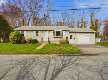53 Butternut Rd, Somerset, Massachusetts, 3 Bedrooms Bedrooms, 5 Rooms Rooms,1 BathroomBathrooms,Residential,For Sale,Butternut Rd,73500002 53 Butternut Rd, Somerset, Massachusetts, 3 Bedrooms Bedrooms, 5 Rooms Rooms,1 BathroomBathrooms,Residential,For Sale,Butternut Rd,73500002