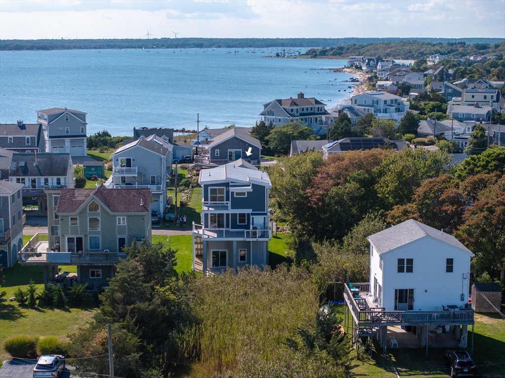 8 Channel St, Mattapoisett, Massachusetts, 4 Bedrooms Bedrooms, 9 Rooms Rooms,3 BathroomsBathrooms,Residential,For Sale,Channel St,73437641
