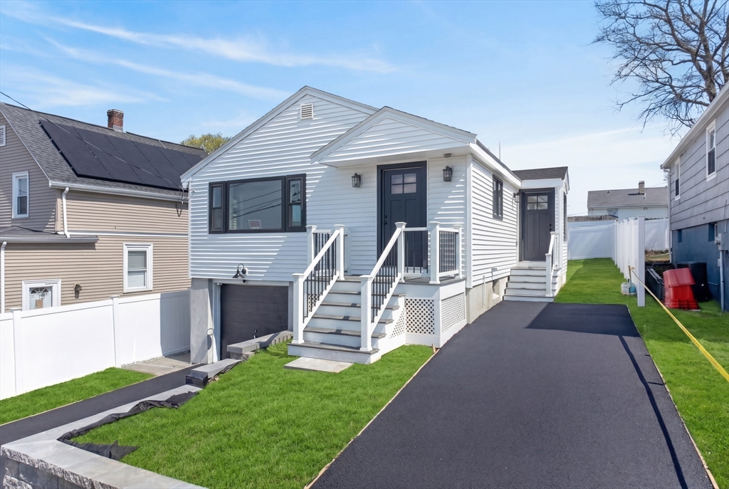 70 Kingman Avenue, Revere, Massachusetts, 5 Bedrooms Bedrooms, 9 Rooms Rooms,2 BathroomsBathrooms,Residential Income,For Sale,Kingman Avenue,73502987