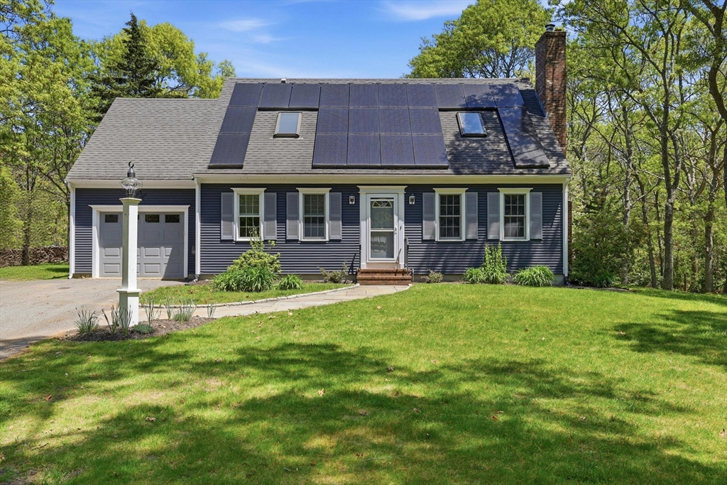 83 Greenville Dr, Sandwich, Massachusetts, 4 Bedrooms Bedrooms, 7 Rooms Rooms,2 BathroomsBathrooms,Residential,For Sale,Greenville Dr,73519117