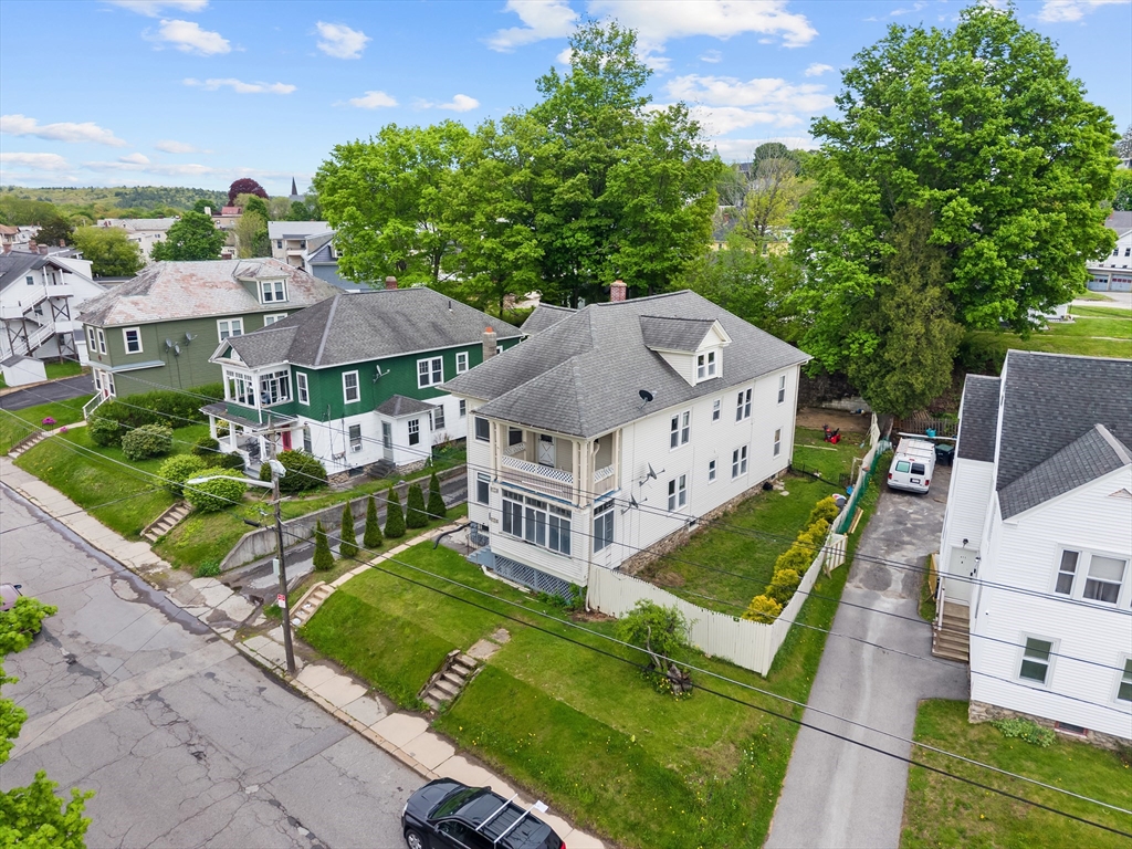 449-451 Hamilton St, Southbridge, Massachusetts, 6 Bedrooms Bedrooms, 12 Rooms Rooms,3 BathroomsBathrooms,Residential Income,For Sale,Hamilton St,73522822