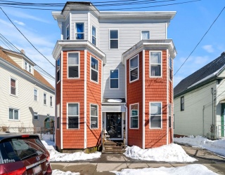 71-73 Hilldale Ave, Haverhill, Massachusetts, 16 Bedrooms Bedrooms, 26 Rooms Rooms,8 BathroomsBathrooms,Residential Income,For Sale,Hilldale Ave,73522859