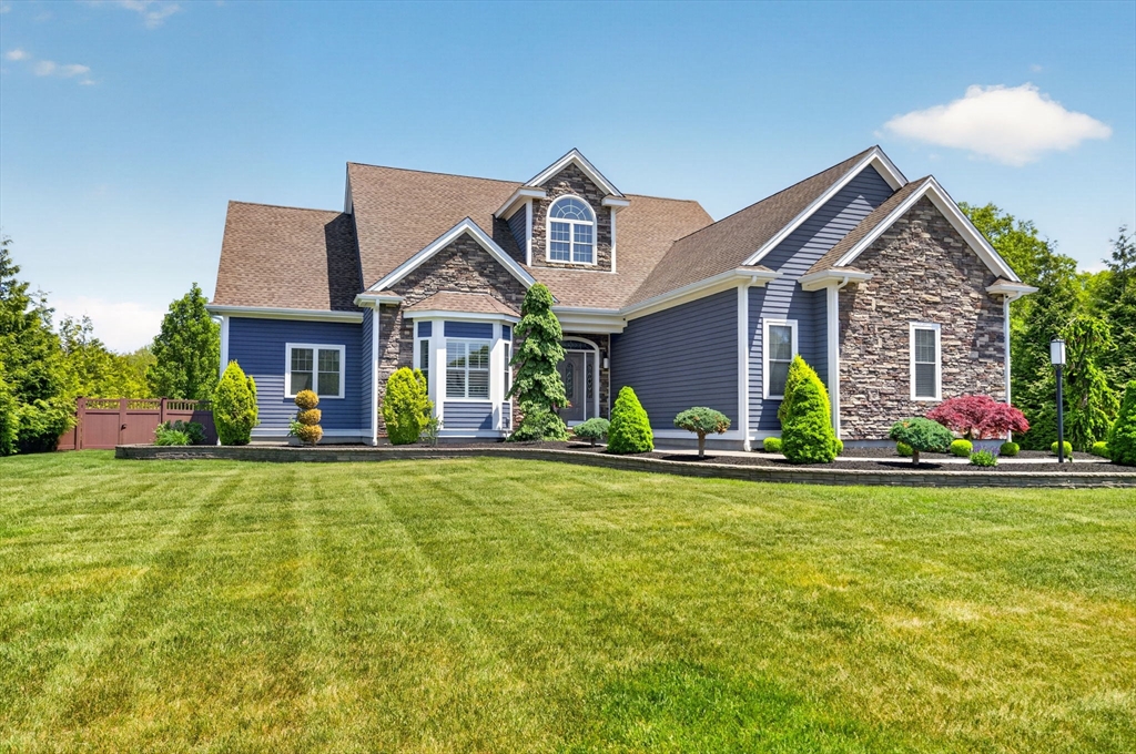 70 Sycamore Ln, Westport, Massachusetts, 3 Bedrooms Bedrooms, 7 Rooms Rooms,2.5 BathroomsBathrooms,Residential,For Sale,Sycamore Ln,73522815