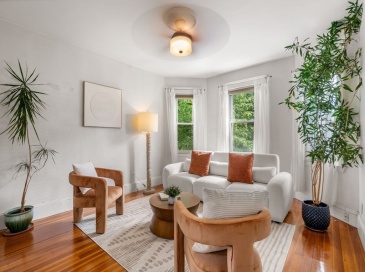 7 Sumner St, Boston, Massachusetts, 2 Bedrooms Bedrooms, 6 Rooms Rooms,1 BathroomBathrooms,Residential,For Sale,Sumner St,73522896 7 Sumner St, Boston, Massachusetts, 2 Bedrooms Bedrooms, 6 Rooms Rooms,1 BathroomBathrooms,Residential,For Sale,Sumner St,73522896