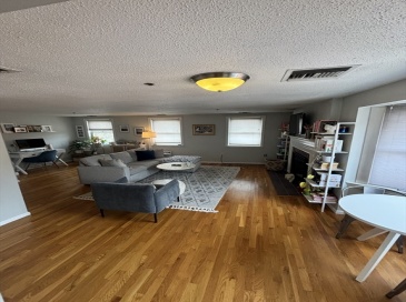 19 Main St, Boston, Massachusetts, 1 Bedroom Bedrooms, 4 Rooms Rooms,1 BathroomBathrooms,Residential Lease,For Rent,Main St,73522932 19 Main St, Boston, Massachusetts, 1 Bedroom Bedrooms, 4 Rooms Rooms,1 BathroomBathrooms,Residential Lease,For Rent,Main St,73522932