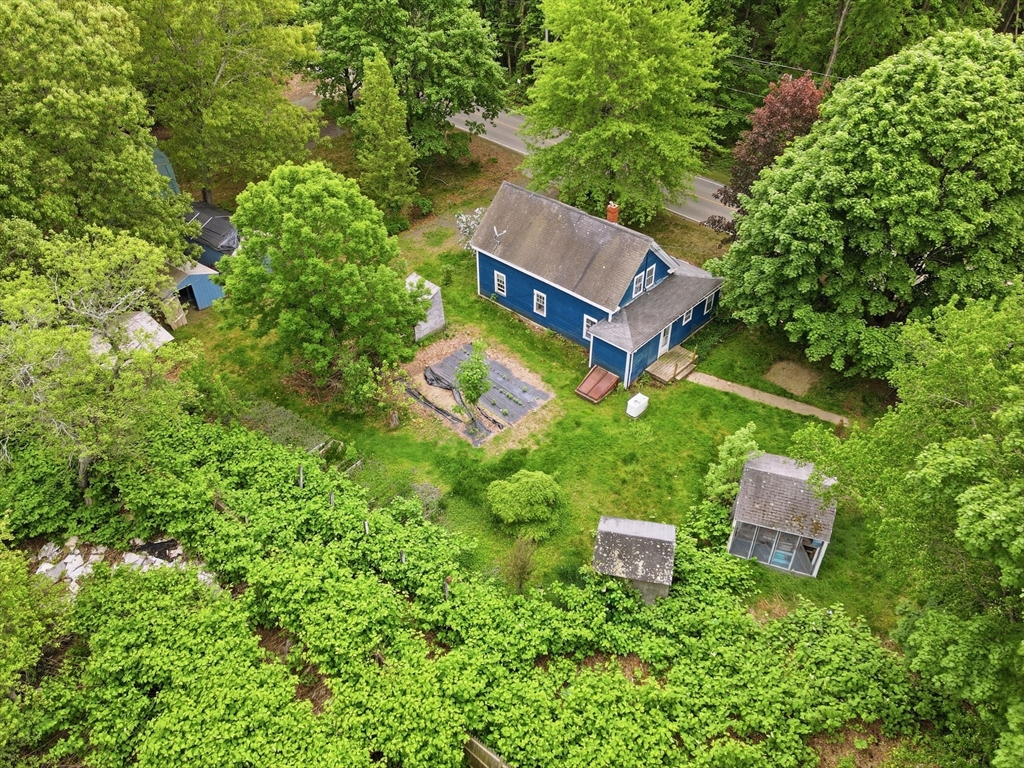 200 Stockbridge Rd, Scituate, Massachusetts, 3 Bedrooms Bedrooms, 6 Rooms Rooms,1 BathroomBathrooms,Residential,For Sale,Stockbridge Rd,73522937