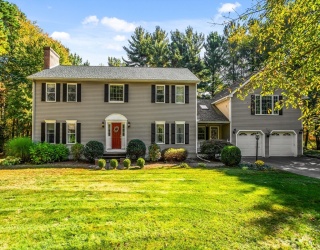76 Oak Hill Lane, Boylston, Massachusetts, 4 Bedrooms Bedrooms, 8 Rooms Rooms,3.5 BathroomsBathrooms,Residential,For Sale,Oak Hill Lane,73485896