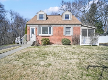 158 Homestead Blvd, Longmeadow, Massachusetts, 3 Bedrooms Bedrooms, 6 Rooms Rooms,1.5 BathroomsBathrooms,Residential,For Sale,Homestead Blvd,73493543