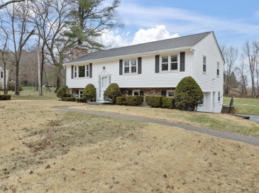 6 Myrtle St, Mendon, Massachusetts, 3 Bedrooms Bedrooms, 6 Rooms Rooms,1 BathroomBathrooms,Residential,For Sale,Myrtle St,73495674 6 Myrtle St, Mendon, Massachusetts, 3 Bedrooms Bedrooms, 6 Rooms Rooms,1 BathroomBathrooms,Residential,For Sale,Myrtle St,73495674