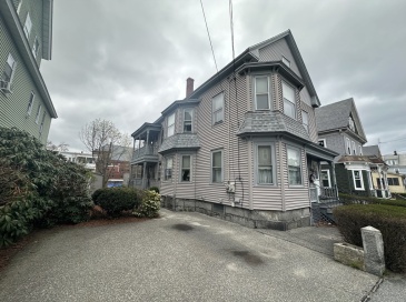 15 Crowley St, Lowell, Massachusetts, 6 Bedrooms Bedrooms, 13 Rooms Rooms,2 BathroomsBathrooms,Residential Income,For Sale,Crowley St,73507203 15 Crowley St, Lowell, Massachusetts, 6 Bedrooms Bedrooms, 13 Rooms Rooms,2 BathroomsBathrooms,Residential Income,For Sale,Crowley St,73507203