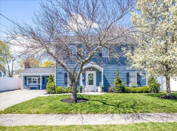 234 Walnut St, Braintree, Massachusetts, 4 Bedrooms Bedrooms, 8 Rooms Rooms,3 BathroomsBathrooms,Residential,For Sale,Walnut St,73511038
