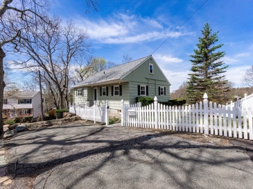 34 Grimshaw Street, Malden, Massachusetts, 4 Bedrooms Bedrooms, 7 Rooms Rooms,2 BathroomsBathrooms,Residential,For Sale,Grimshaw Street,73503114 34 Grimshaw Street, Malden, Massachusetts, 4 Bedrooms Bedrooms, 7 Rooms Rooms,2 BathroomsBathrooms,Residential,For Sale,Grimshaw Street,73503114