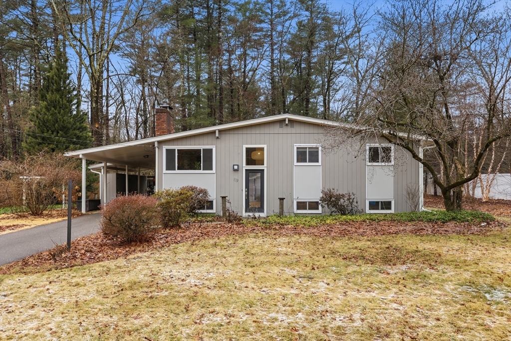 69 Robbins Rd, Sudbury, Massachusetts, 3 Bedrooms Bedrooms, 7 Rooms Rooms,2 BathroomsBathrooms,Residential,For Sale,Robbins Rd,73491316
