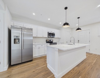 1 Pleasant Street, Cohasset, Massachusetts, 1 Bedroom Bedrooms, 4 Rooms Rooms,1 BathroomBathrooms,Residential Lease,For Rent,Pleasant Street,73522953