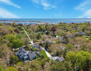 1089 Main Street, Barnstable, Massachusetts, 3 Bedrooms Bedrooms, 7 Rooms Rooms,3 BathroomsBathrooms,Residential,For Sale,Main Street,73522974