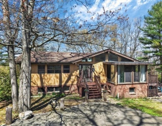 38 Gaudette Drive, Fall River, Massachusetts, 3 Bedrooms Bedrooms, 6 Rooms Rooms,2.5 BathroomsBathrooms,Residential,For Sale,Gaudette Drive,73523036
